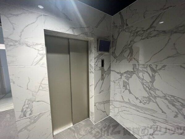 セレーノ南森町の物件内観写真